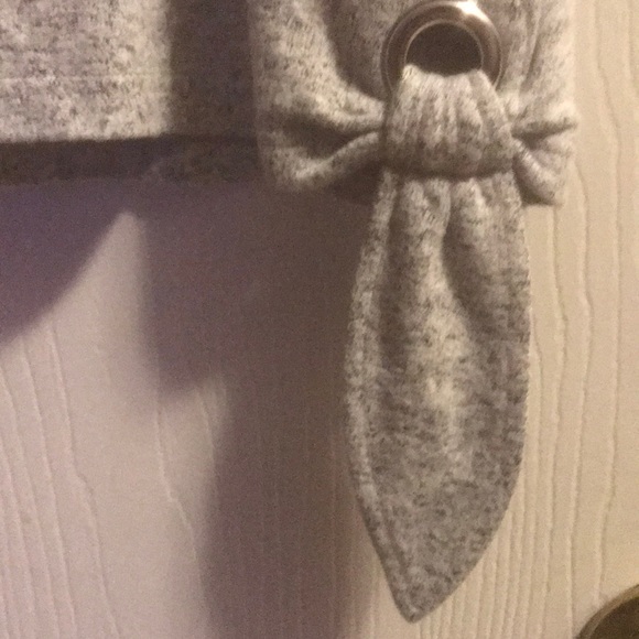 Blouse - Picture 3 of 3